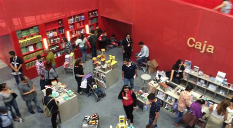 De Guadalajara International Book Fair: Een Feest Voor Letterliefhebbers En Een Springplank Voor Hugo Sánchez' Liternaire Ambities